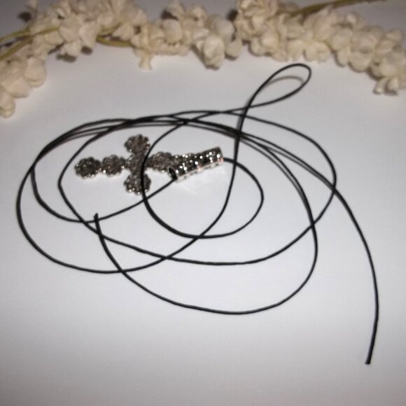 Silver Daisy Flower Cross Necklace Fashion Jewelry Adjustable Length Gift D347 - Picture 3 of 5